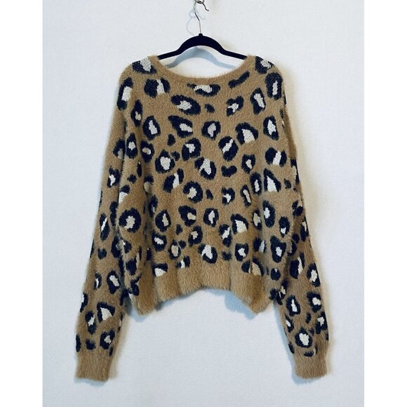 Express Sweater Womens XL Cheetah Print Crew Neck Pullover Fuzzy Soft Boho - Picture 4 of 7